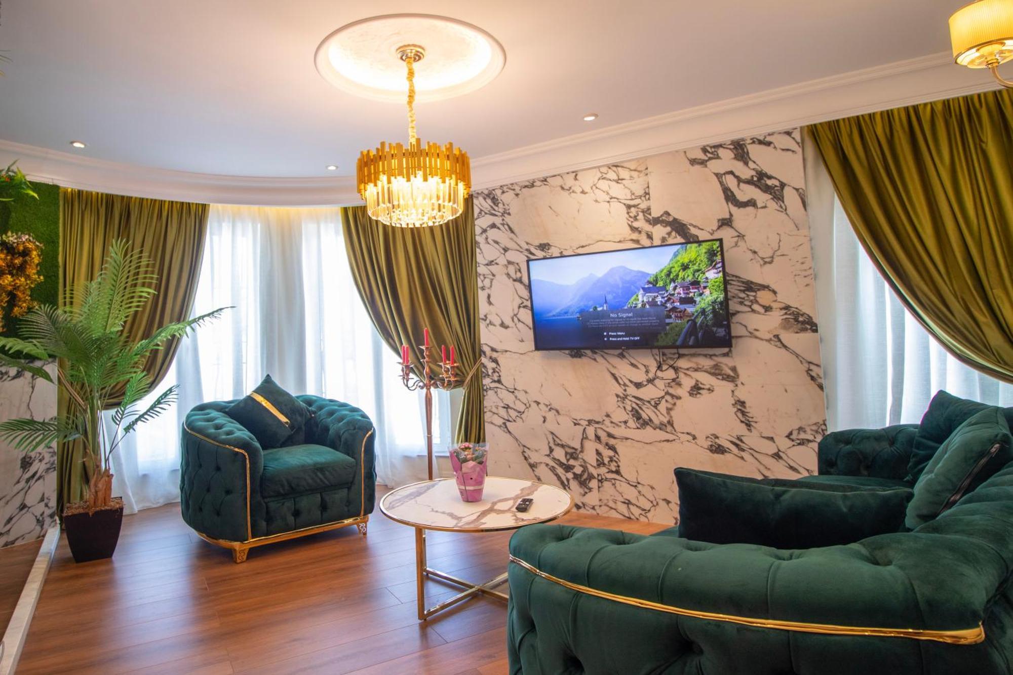 Hotel Ambasada Qta Patza-Kuqani المظهر الخارجي الصورة